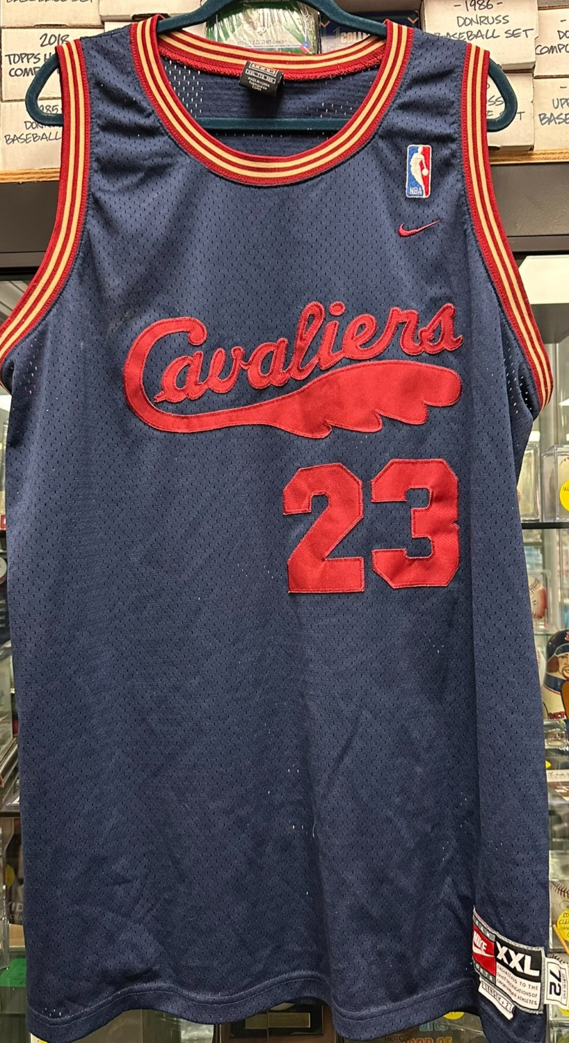 NIKE LeBron James Cleveland Cavaliers Jersey Size XXL - 72’ Cavs Rewind