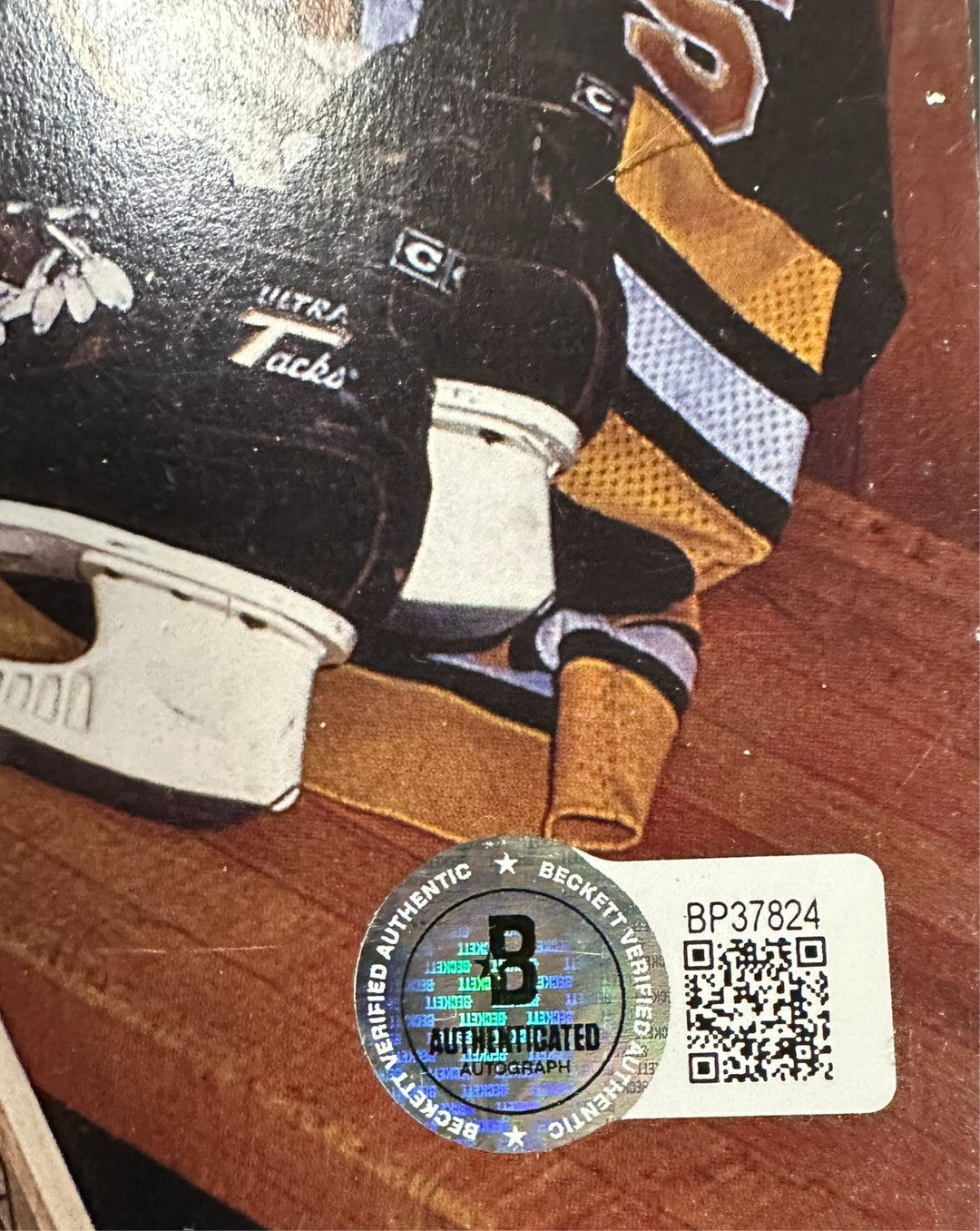 Gordie Howe Autographed 1990 Boston Bruins & Edmonton Oilers Stanley Cup Program