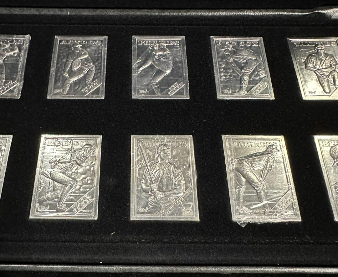 1988 Topps Gallery of Champions Baseball Set 12 Aluminum Replicas & Display Case