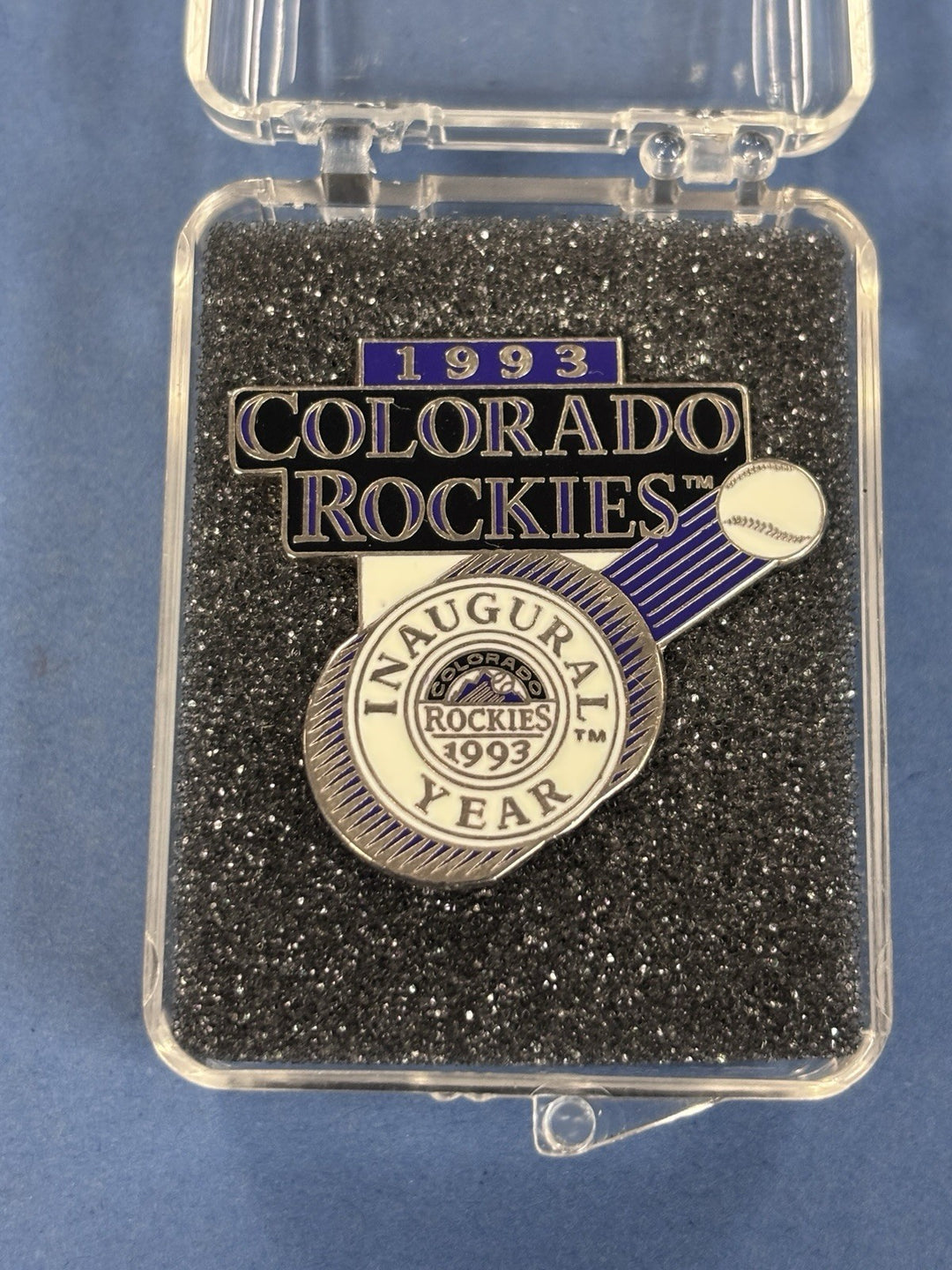 Colorado Rockies Inaugural Year 1993 Pennant Lapel Hat Pin MLB Baseball 