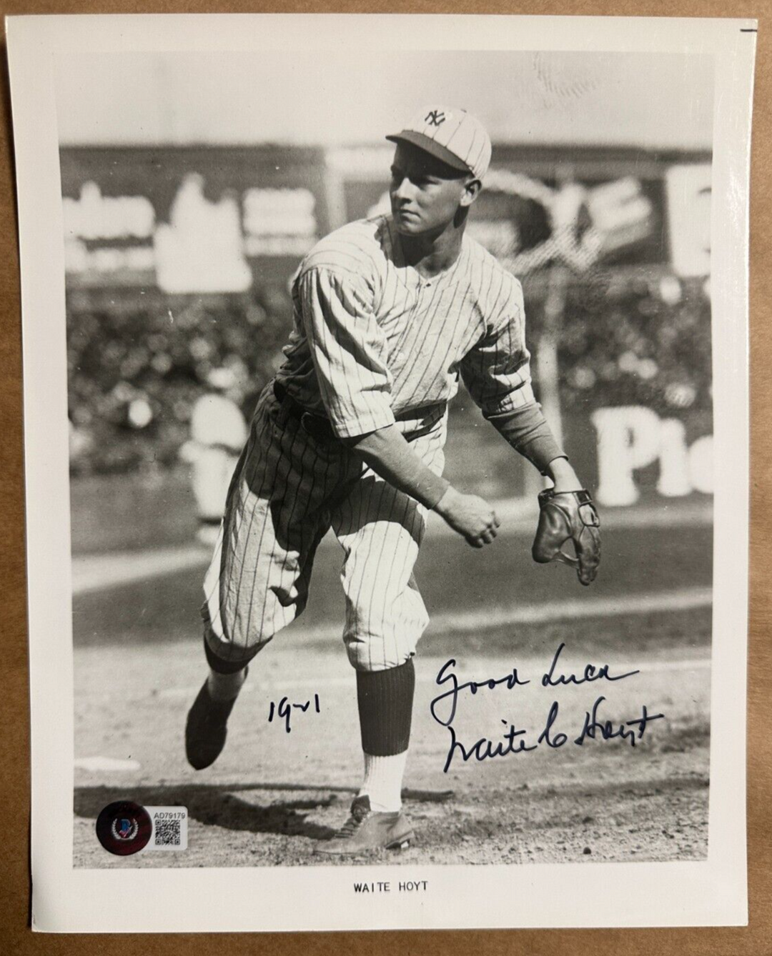 Waite Hoyt Autographed 8x10 Photo New York Yankees BAS HOF