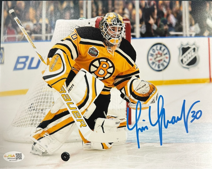 Tim Thomas Autographed 2010 Winter Classic 8x10 Photo JSA Fenway Park Bruins