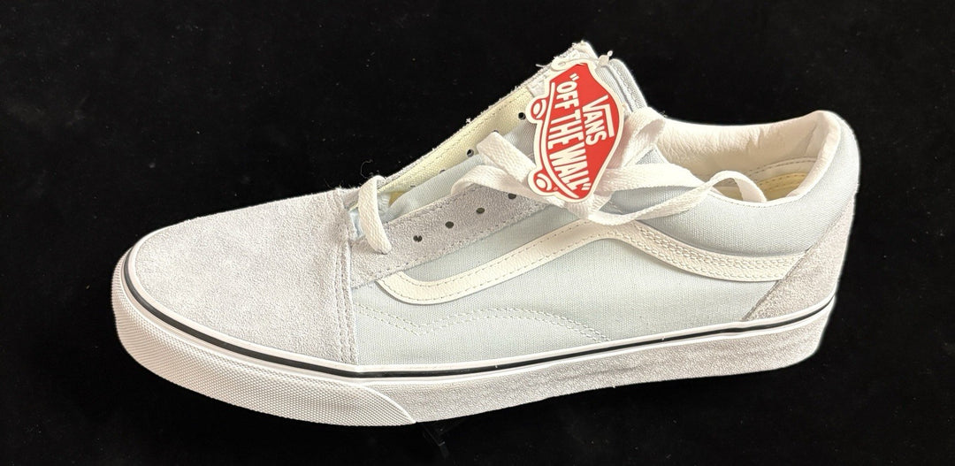 Vans Unisex Old Skool Classic Skate Shoe mens 11.5