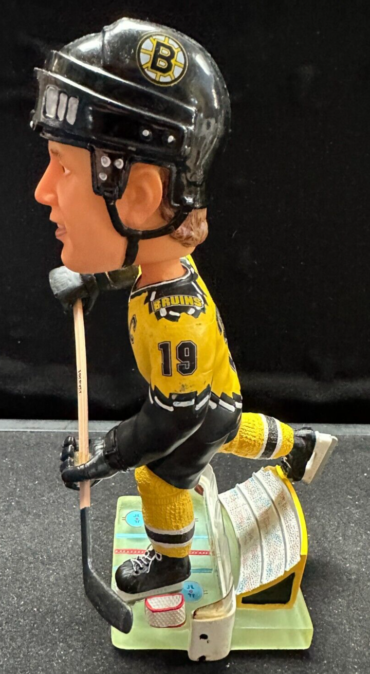 Boston Bruins Joe Thornton Bobblehead Forever Collectibles /5019 Pooh Bear