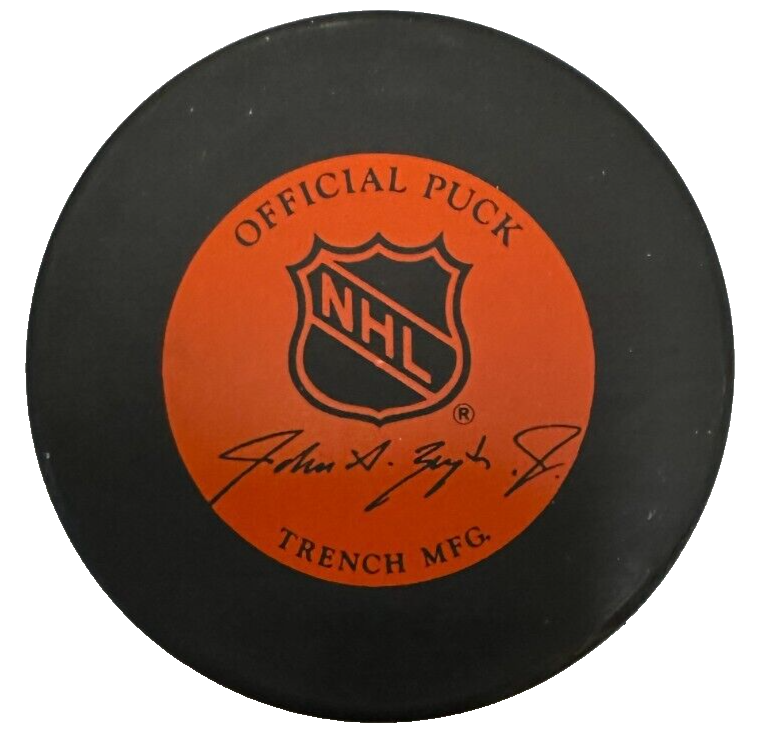Dmitri Kvartalnov Autographed Boston Bruins Hockey Puck NHL