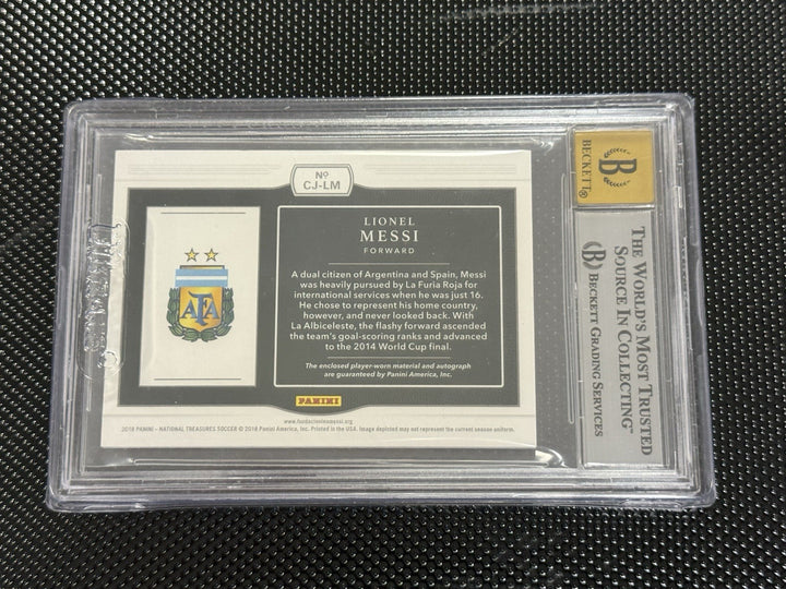 2018 National Treasures Lionel Messi Argentina Patch Auto /10 On Card BGS 8 