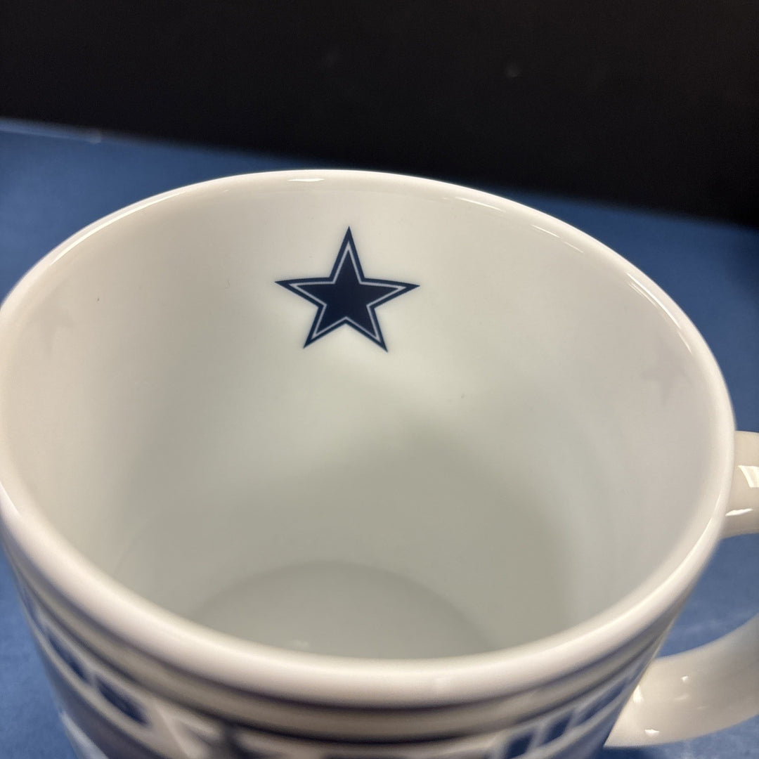 The Danbury Mint Dallas Cowboys Game Day Mug Full Speed Ahead