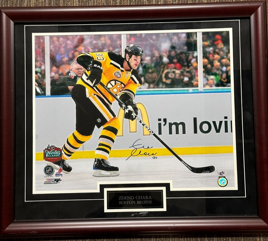 Zdeno Charra Autographed2010 Winter Classic 16x20 Photo Framed Bruins HOF