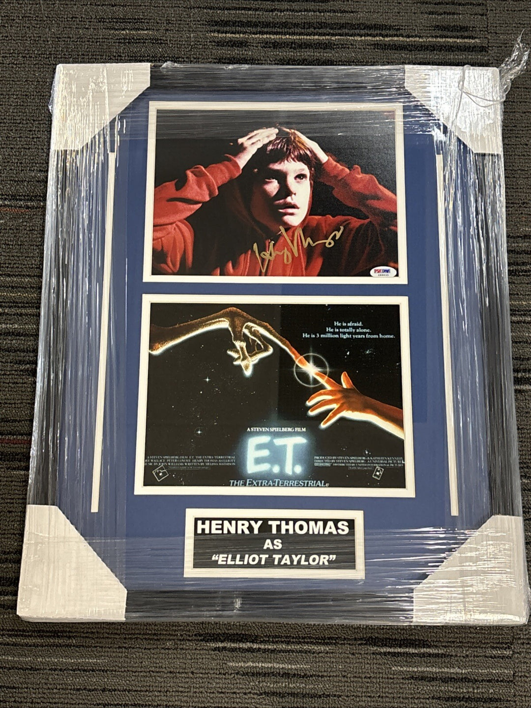 Henry Thomas As Elliot Taylor In E.T. Framed Signed 8x10 PSA DNA