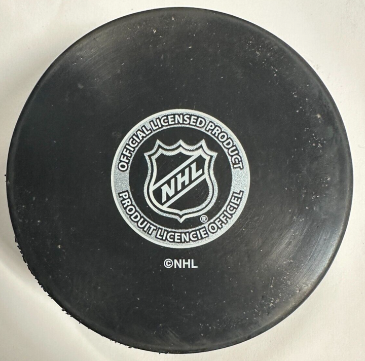 Dave Thomlinson Autographed Boston Bruins Hockey Puck NHL