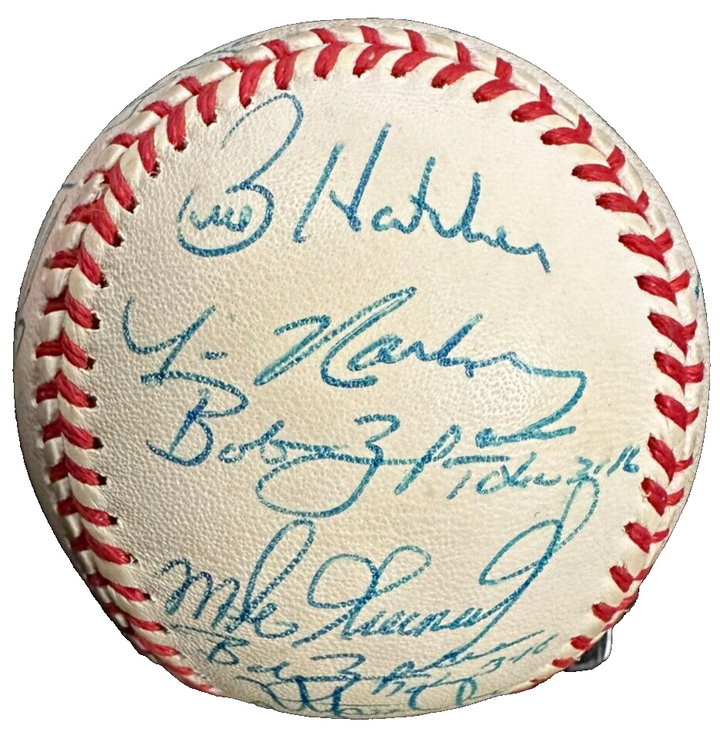 1992 Boston Red Sox Team Autographed Baseball Clemens Boggs Greenwell
