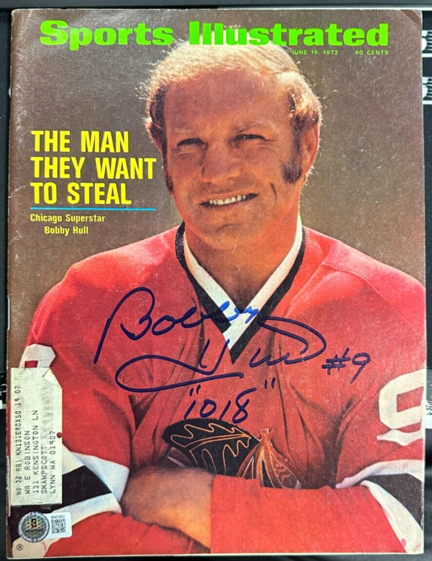 Bobby Hull Autographed June 19, 1972 Issue of Sports Illustrated BAS HOF