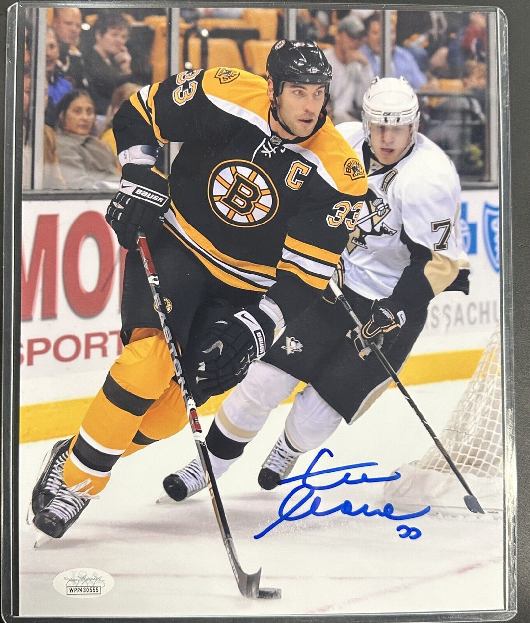 Zdeno Chara Autographed 8x10 Boston Bruins Photo JSA +