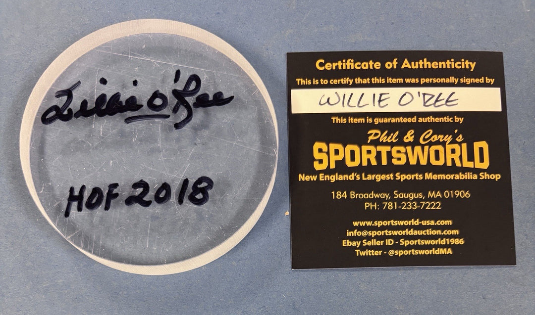 Willie O’ree Signed With 2018 HOF Original Boston Garden Glass Piece Sportsworld